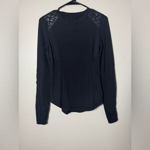 Lululemon Black Quilted Shoulder & Elbow Patch Long Sleeve Yoga Top Size 4